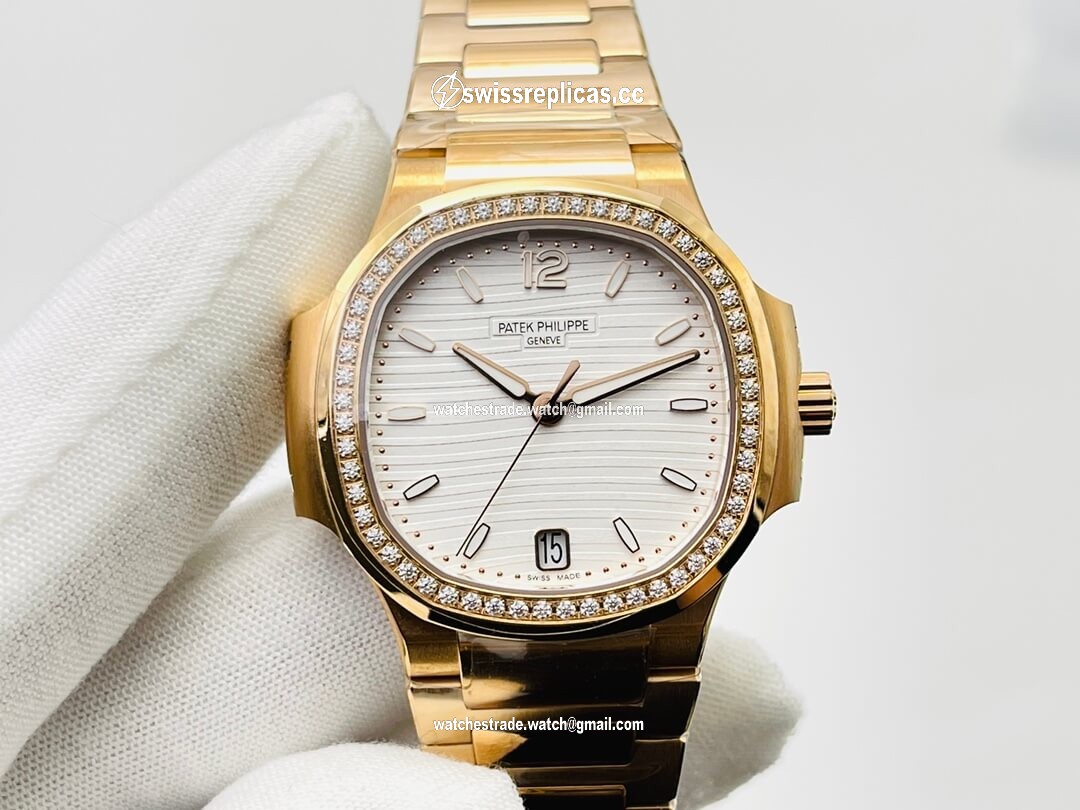 Patek Philippe Nautilus Ladies 7118/1200R-001 3K Factory Silver White Dial