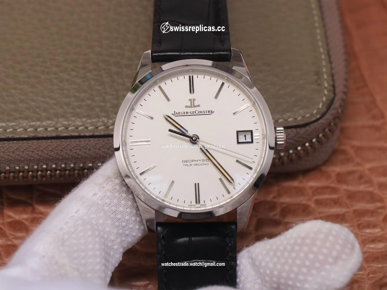 Jaeger-LeCoultre Geophysic 8018420 8F Factory White Dial