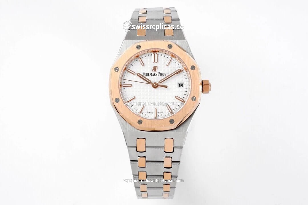 Audemars Piguet Royal Oak 77350SR.OO.1261SR.01 8F Factory Silver Dial