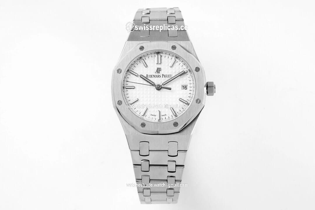 Audemars Piguet Royal Oak 77350ST.OO.1261ST.01 8F Factory Silver Dial