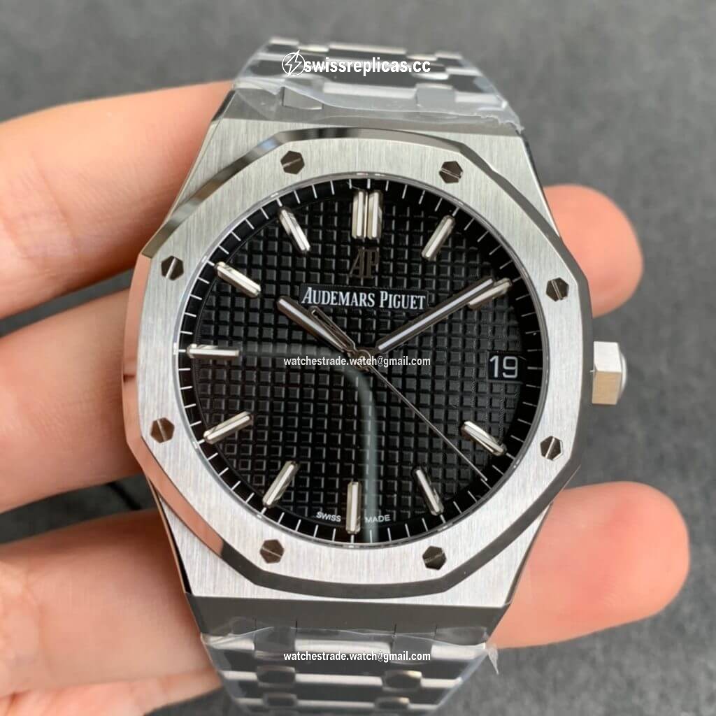 Audemars Piguet Royal Oak 15500ST.OO.1220ST.03 ZF Factory Black Dial