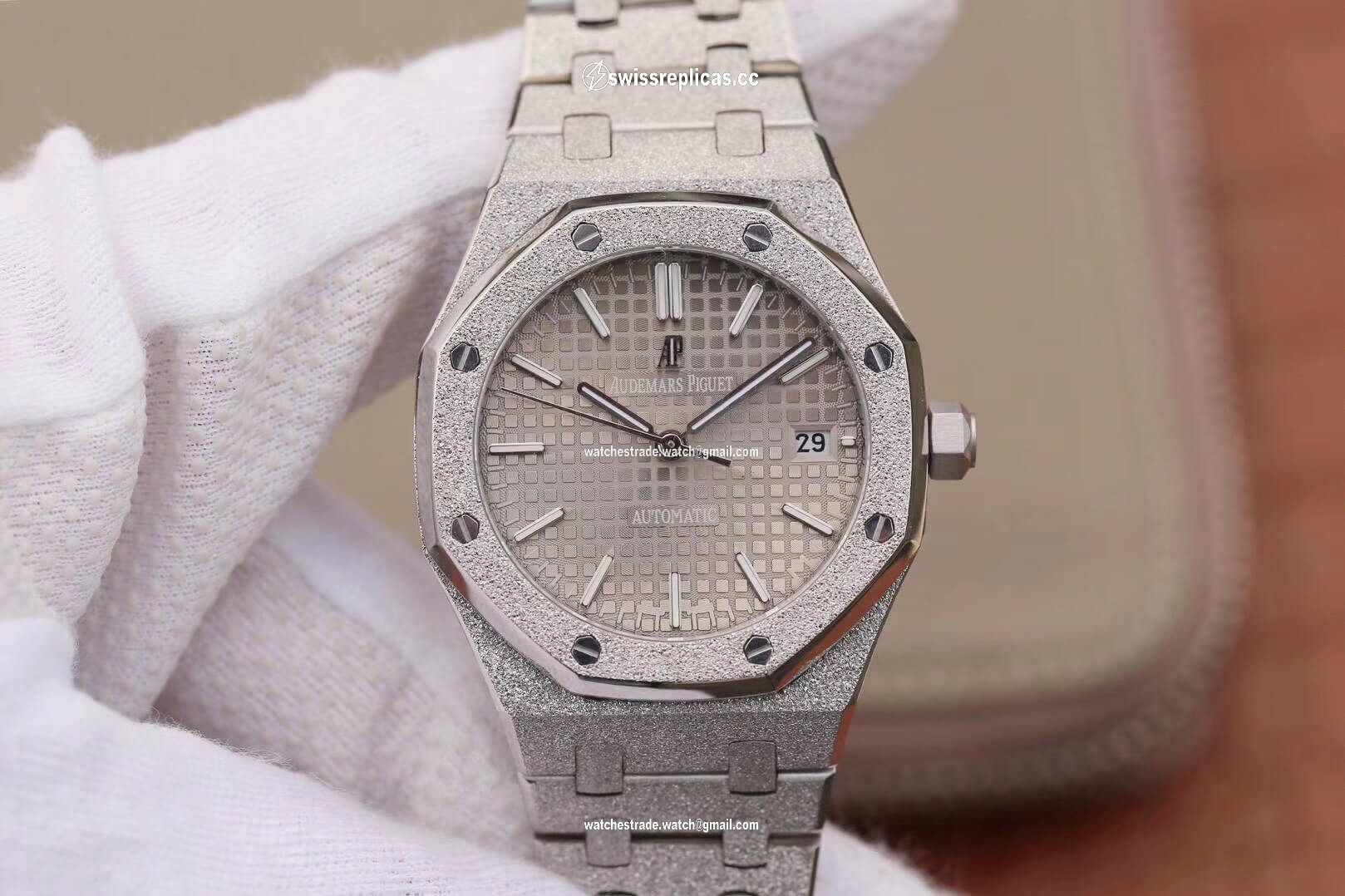 Audemars Piguet Royal Oak 15454BC.GG.1259BC.01 JH Factory Rhodium Dial