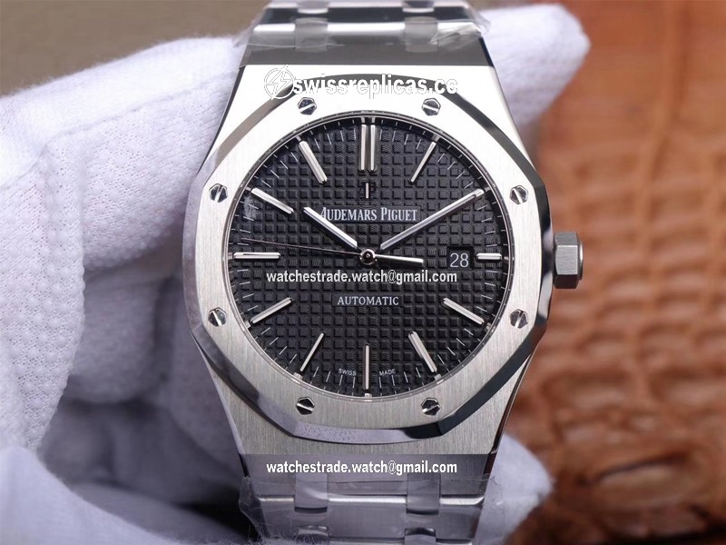 Audemars Piguet Royal Oak 15400ST.OO.1220ST.01 ZF Factory Black Dial