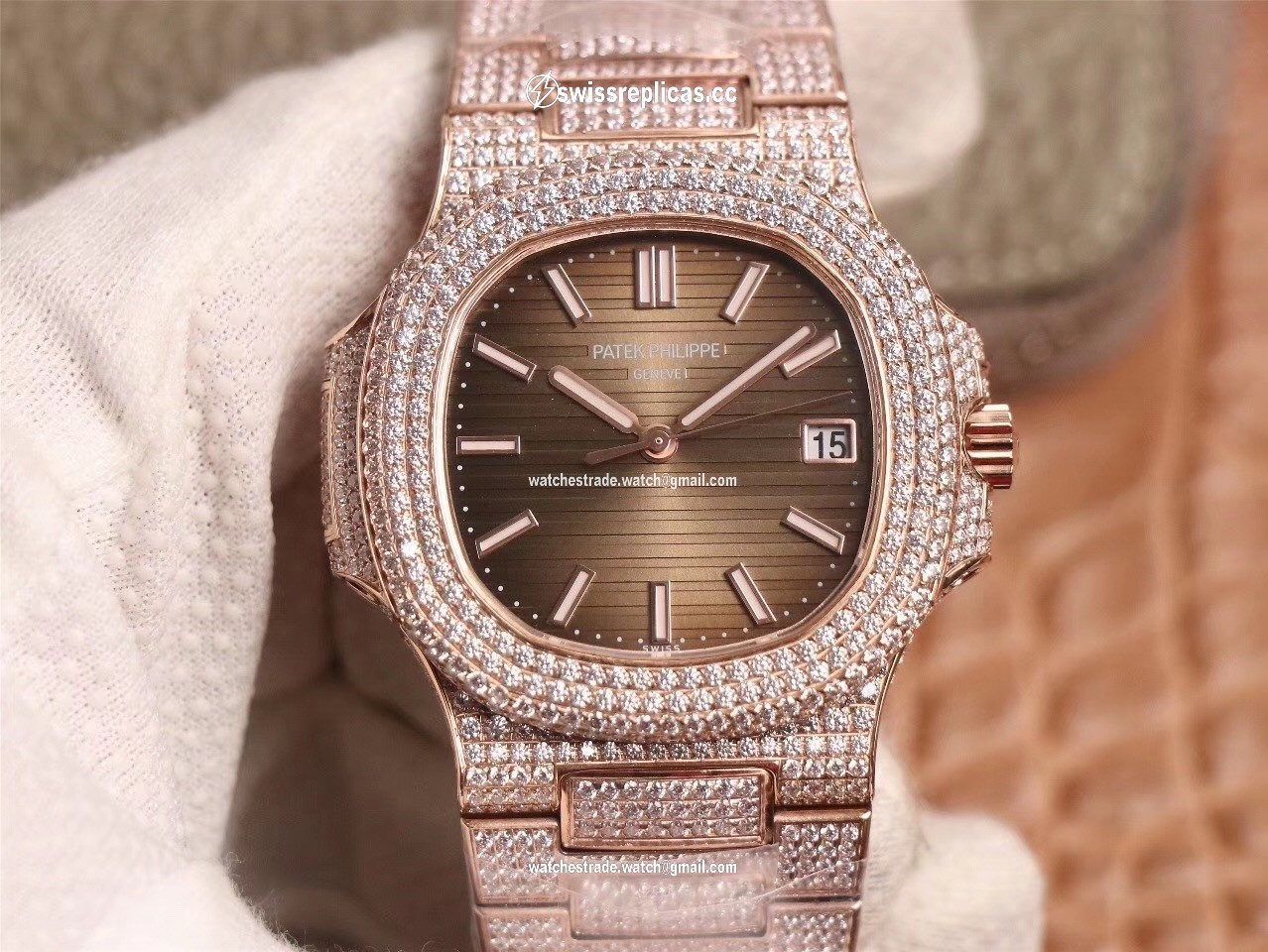 Patek Philippe Nautilus 5711-1R 40mm R8 Factory 5719-10G Design