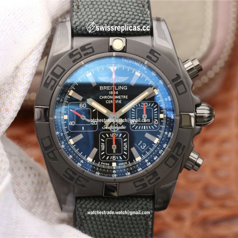 Breitling Chronomat 44MM MB0111C3/BE35/153S.M GF Factory Black Dial