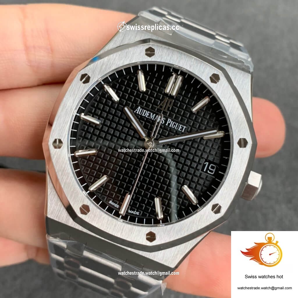 Audemars Piguet Royal Oak 15500ST.OO.1220ST.03 ZF Factory Black Dial 2