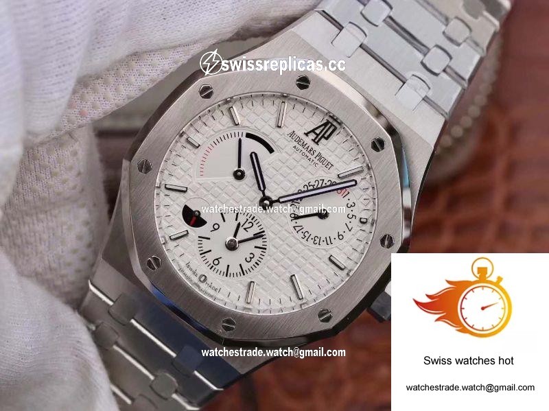Audemars Piguet Royal Oak GMT 41MM 26120 White Dial TWA Factory 3