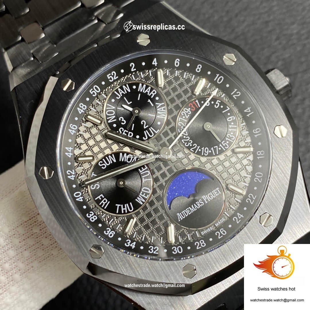 Audemars Piguet Royal Oak 26579CE.OO.1225CE.01 APS Factory Black Dial 4