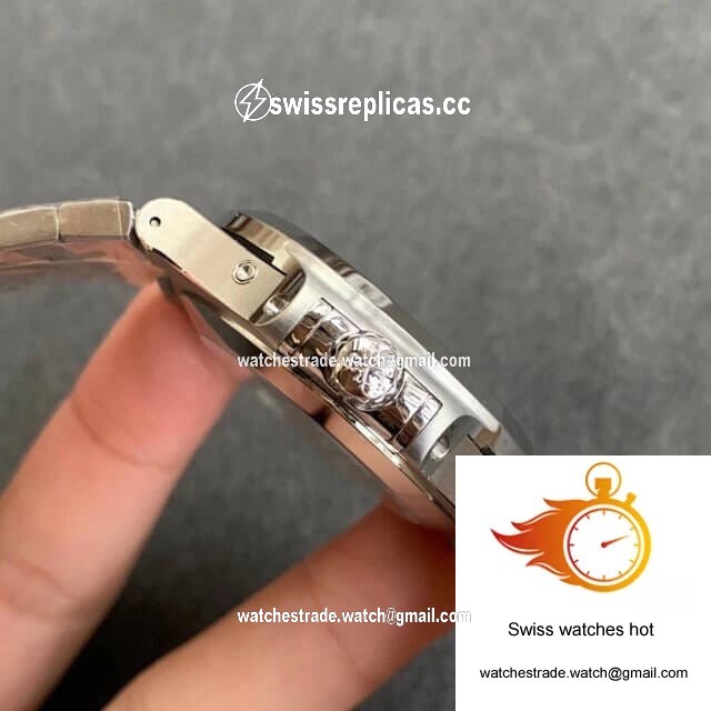 Patek Philippe Nautilus 5726/1A-014 Moonphase GR Factory Stainless Steel Strap 4