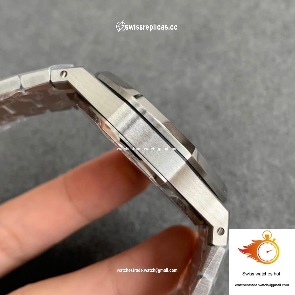 Audemars Piguet Royal Oak 15500ST.OO.1220ST.03 ZF Factory Black Dial 4