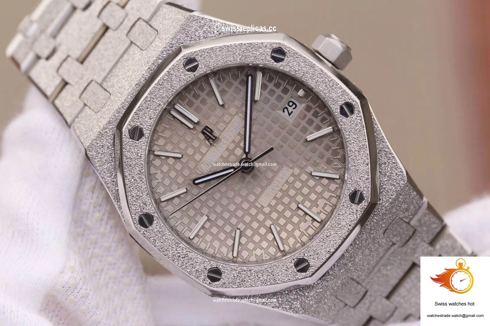 Audemars Piguet Royal Oak 15454BC.GG.1259BC.01 JH Factory Rhodium Dial 4