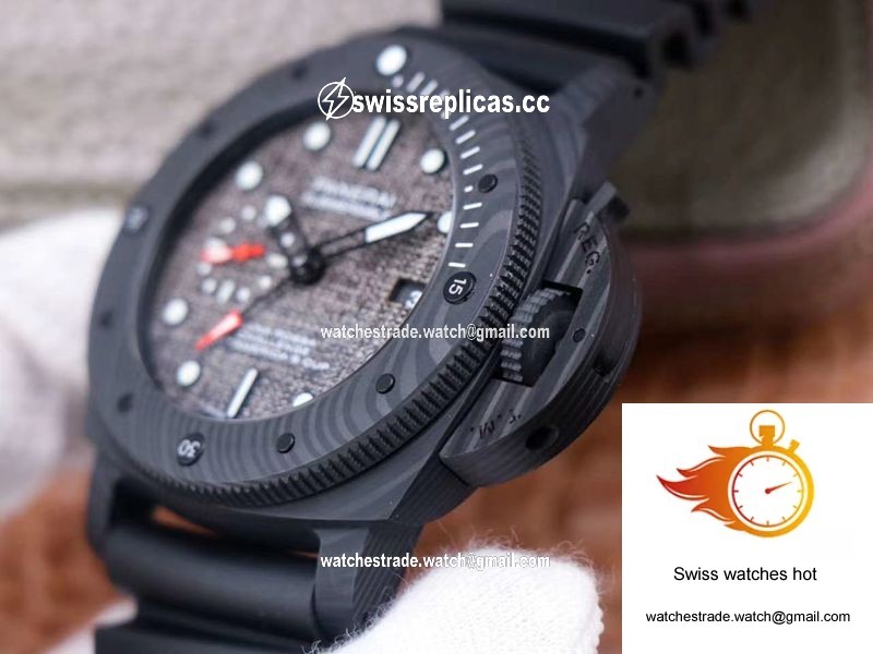 Panerai Submersible Luna Rossa PAM01039 VS Factory Black Carbon 4