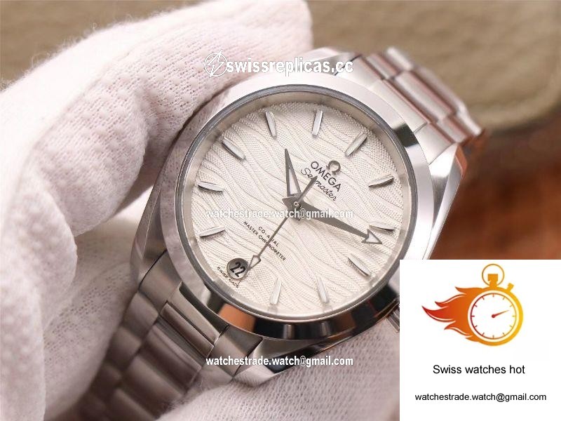 VS Factory Replica Omega Seamaster 220.10.38.20.02.003 Aqua Terra 150M CO AXIAL Master Chronometer Ladies 4