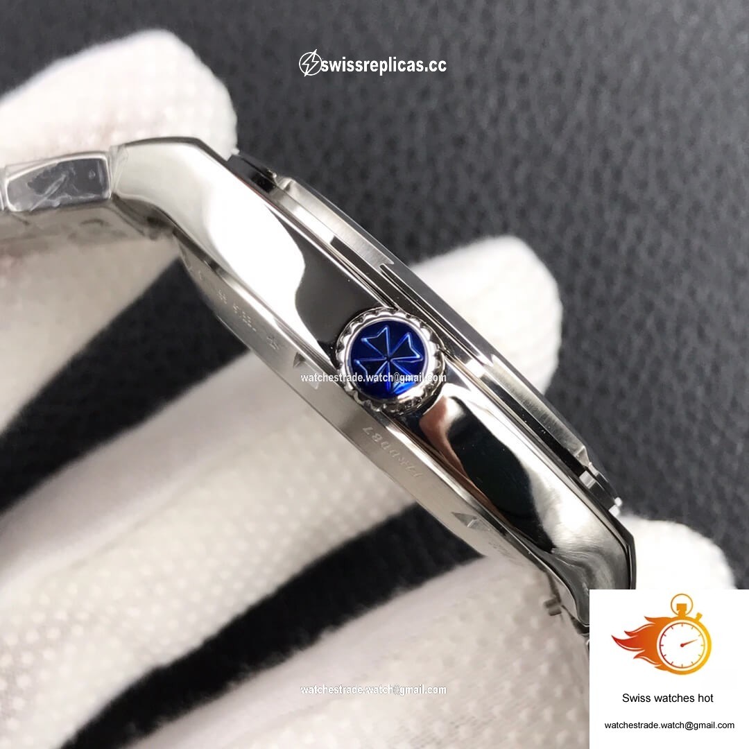 Vacheron Constantin Overseas 7700V/110A-B172 World Time 8F Factory Blue Dial 5