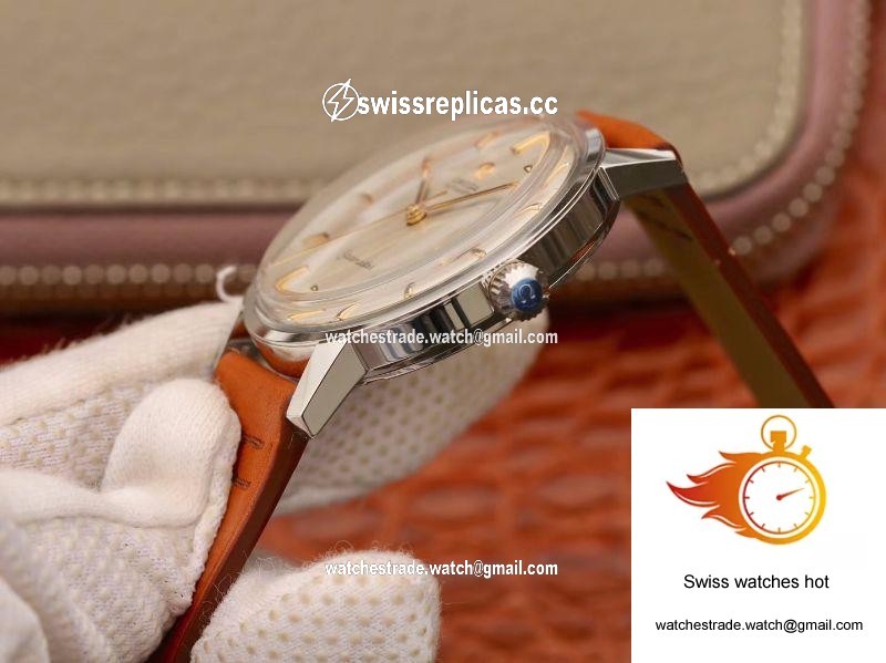 Omega Seamaster Hippocampus 30 Series White Dial 5