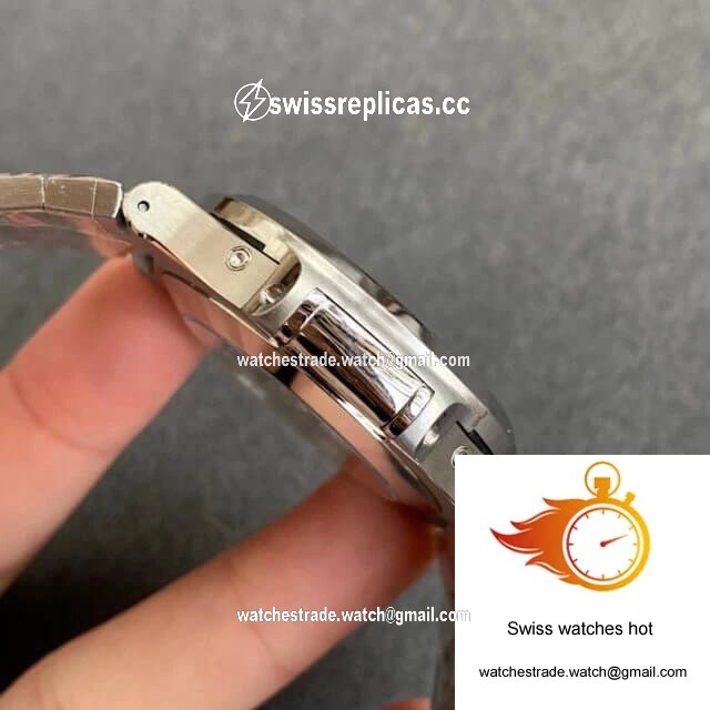 Patek Philippe Nautilus 5726/1A-014 Moonphase GR Factory Stainless Steel Strap 5