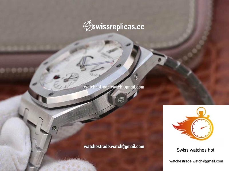 Audemars Piguet Royal Oak GMT 41MM 26120 White Dial TWA Factory 6