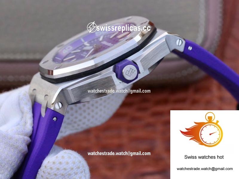 Audemars Piguet Royal Oak Offshore Diver 15710ST.OO.A077CA.01 Purple Dial 6