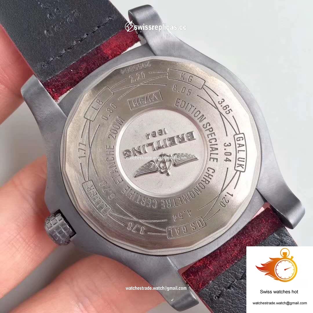 Breitling Avenger Blackbird V1731110/BD74/109W/M20BASA.1 GF Factory Black Dial 7