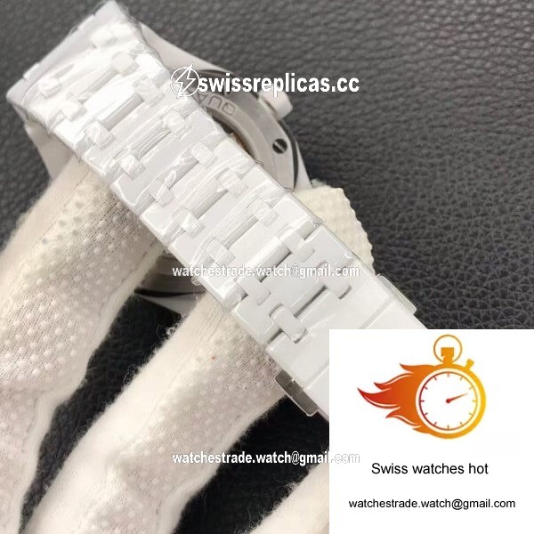 Audemars Piguet Royal Oak Mens 26579CB.OO.1225CB.01 SWISS Cal.5134 Movement 41mm APS Factory 7