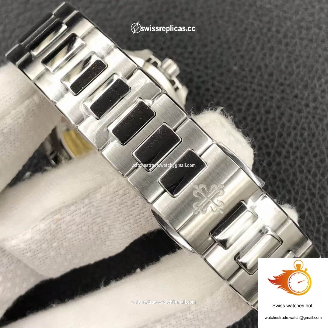 Patek Philippe Nautilus Ladies 7118/1A-010 3K Factory Silver Dial 8