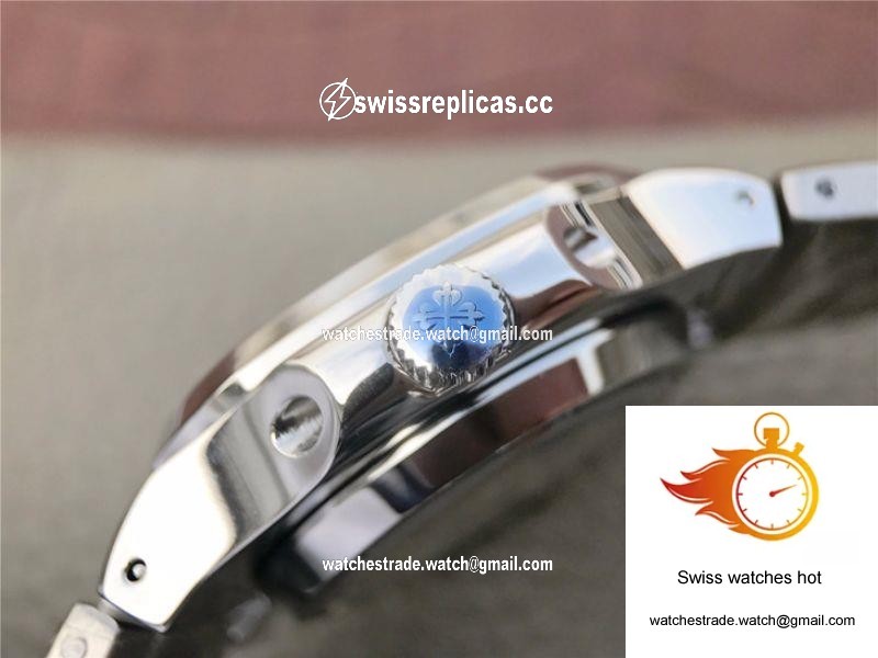 Patek Philippe Nautilus Moonphase 5712/1A-001 Blue Dial 8