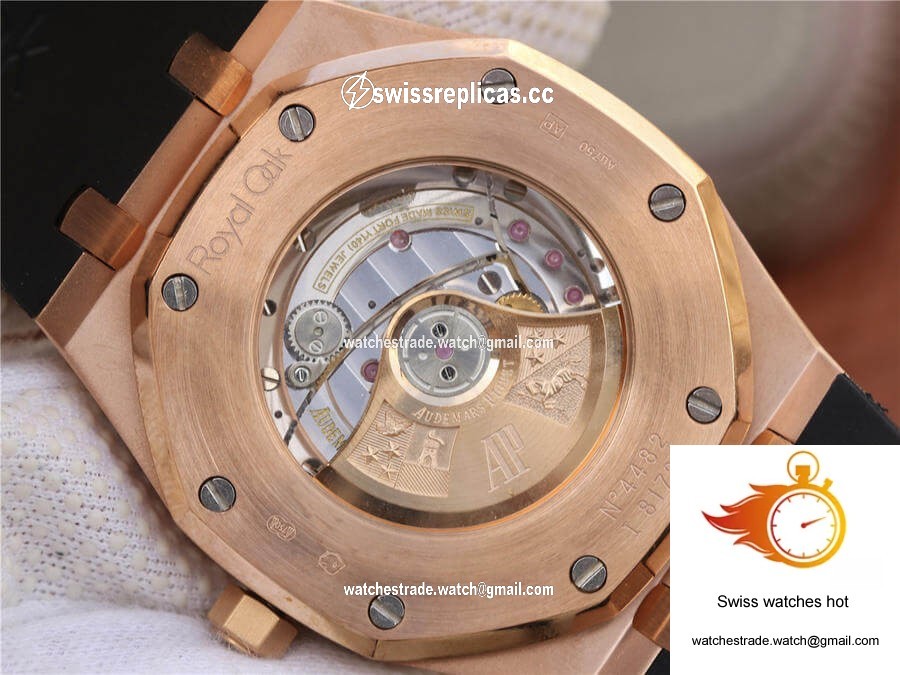 Audemars Piguet Royal Oak 15400 Blue Dial 9