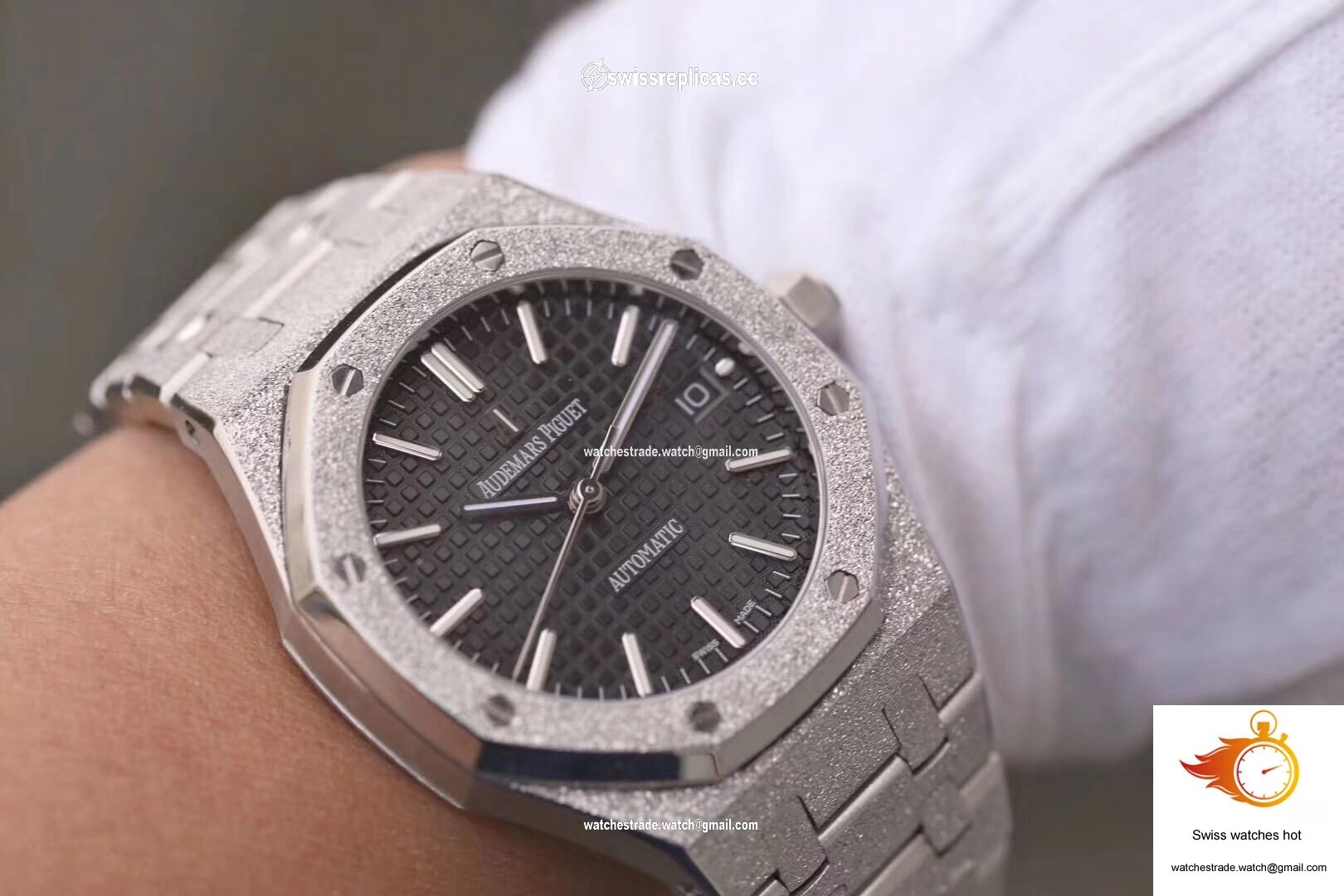 Audemars Piguet Royal Oak 15454BC.GG.1259BC.01 JH Factory Black Dial 9